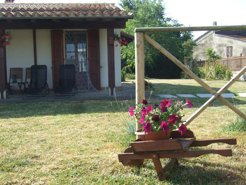 Agriturismo La Casa Della Lavanda - Il Rustico Marina di Montemarciano Exterior foto
