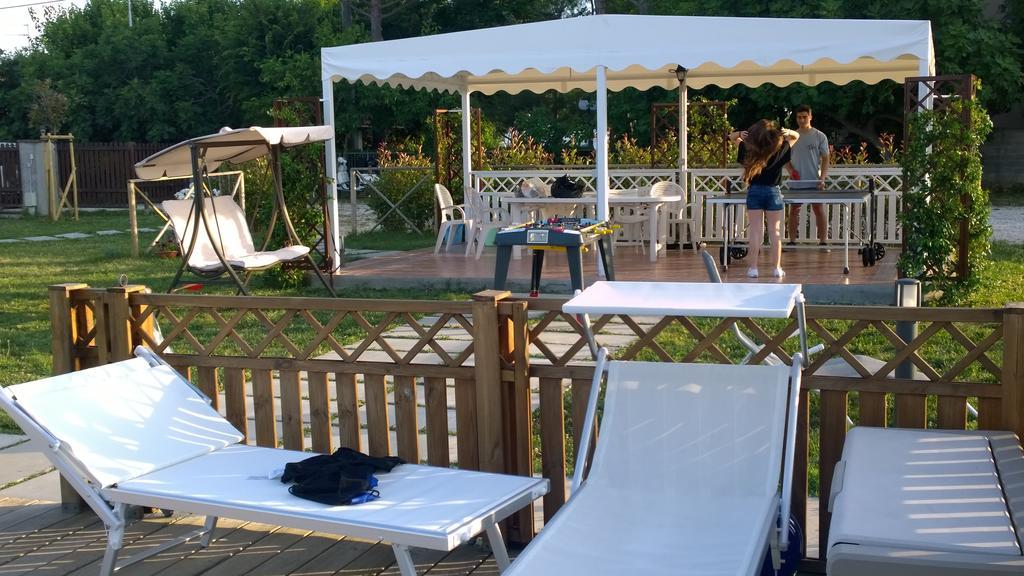 Agriturismo La Casa Della Lavanda - Il Rustico Marina di Montemarciano Exterior foto