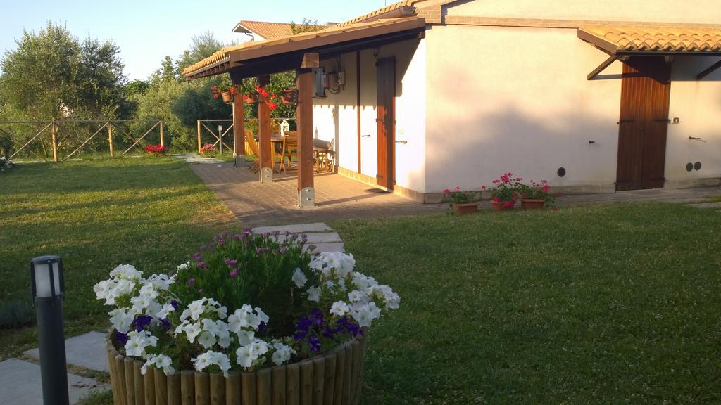 Agriturismo La Casa Della Lavanda - Il Rustico Marina di Montemarciano Exterior foto